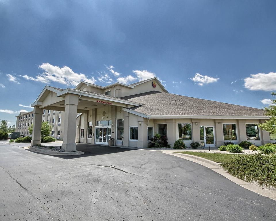 Comfort Inn & Suites Dimondale - Lansing Exteriör bild